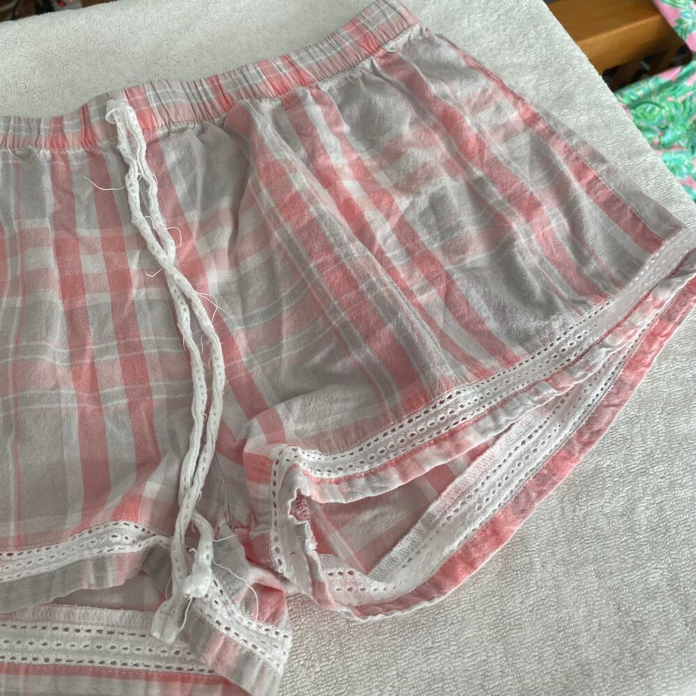 Love to Lounge Women's PJ Shorts size M Pink Gray Plaid - Picture 2 of 16